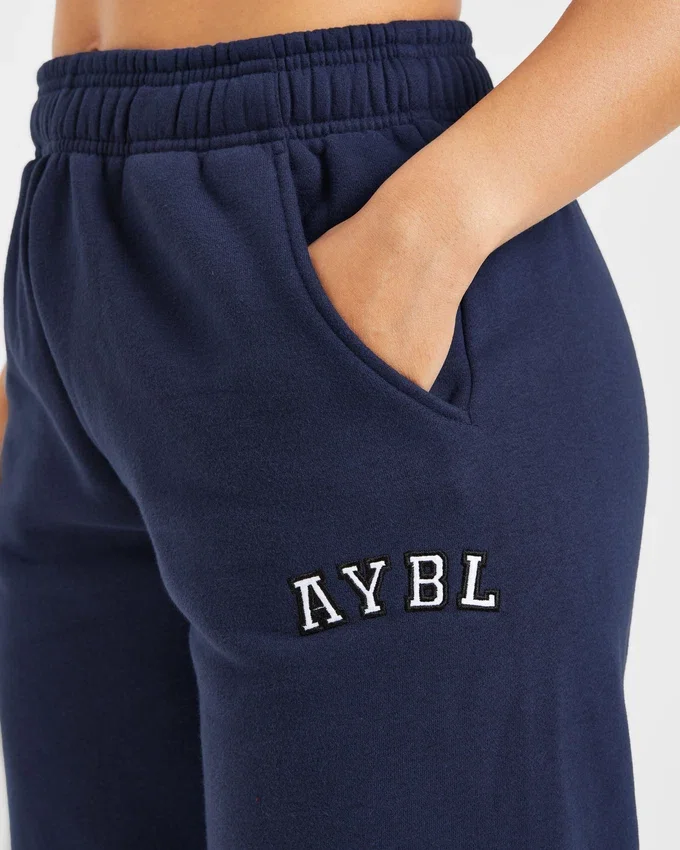 Varsity 2.0 Oversize-Jogginghose