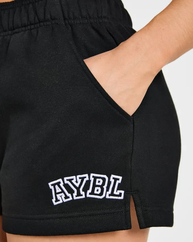 Varsity 2.0 Oversize-Shorts