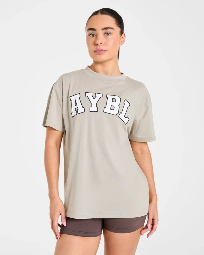 Varsity 2.0 Oversize-T-Shirt