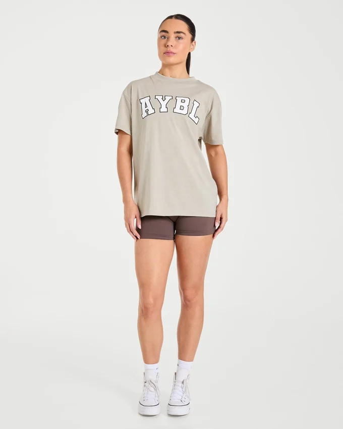Varsity 2.0 Oversize-T-Shirt