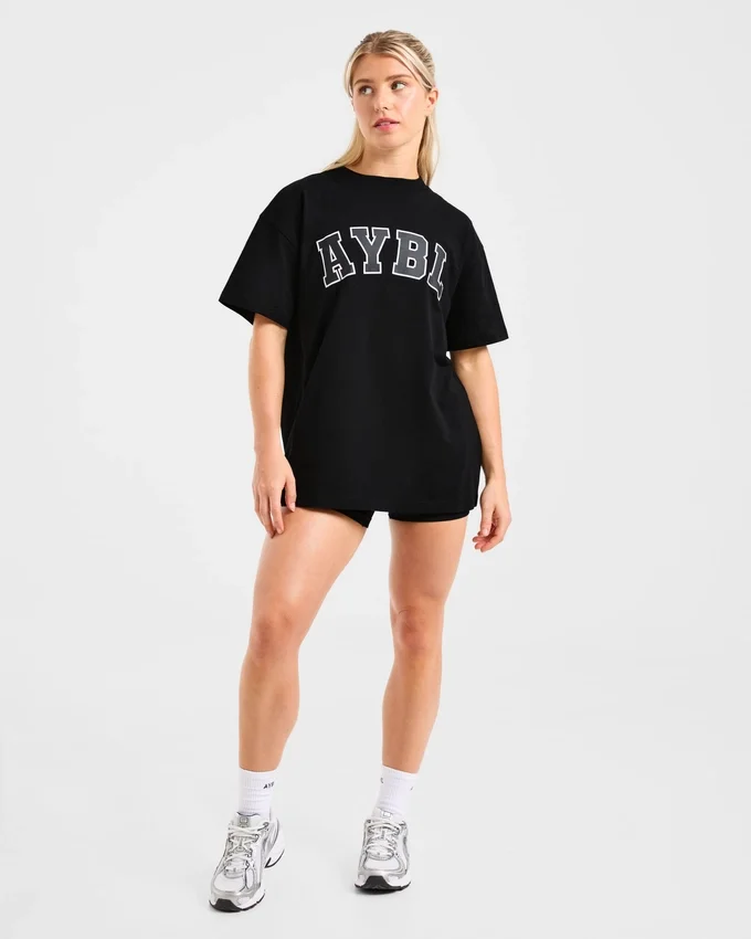 Varsity 2.0 Oversize-T-Shirt