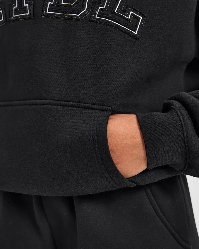 Varsity-Applikation – Oversize-Hoodie