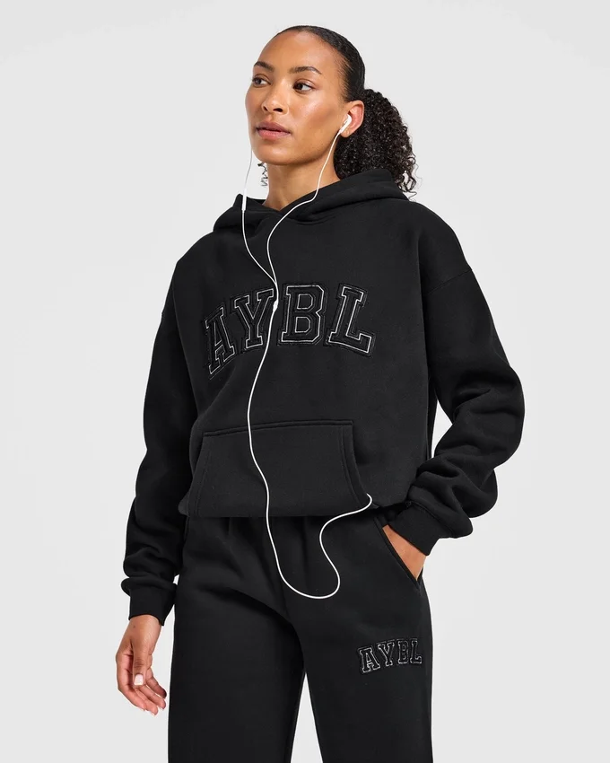 Varsity-Applikation – Oversize-Hoodie