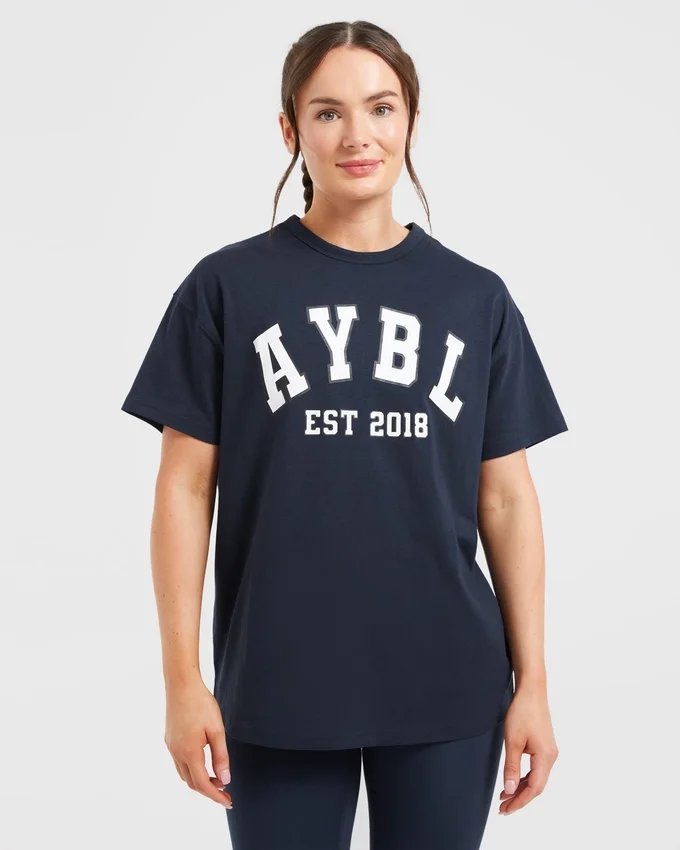 Varsity Oversize-T-Shirt