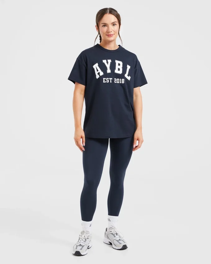Varsity Oversize-T-Shirt